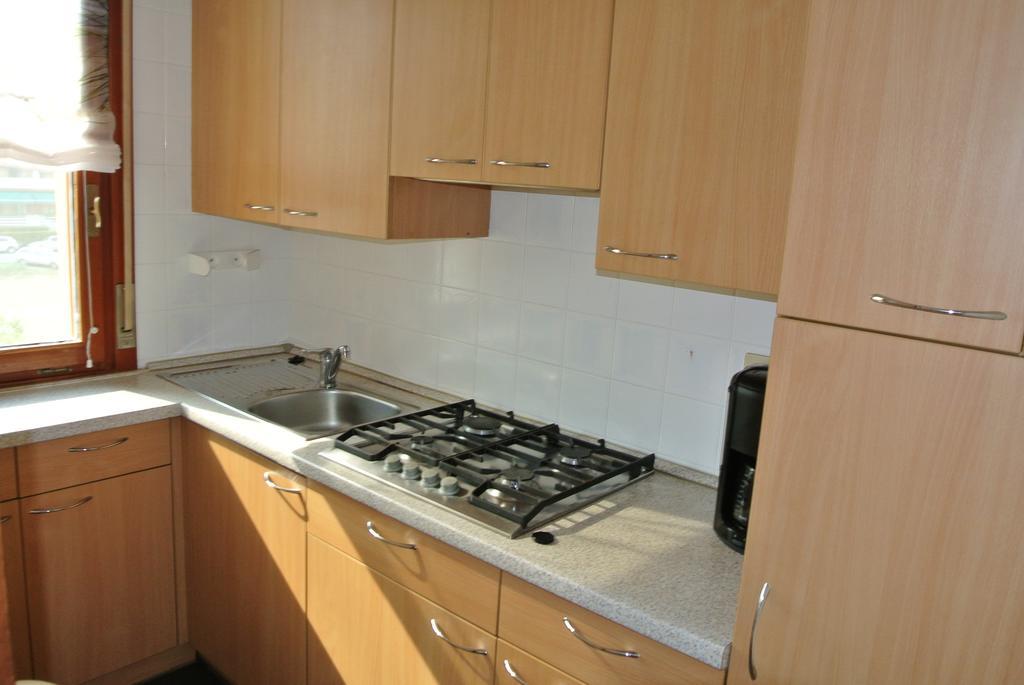 Residence Gardenia Lignano Sabbiadoro Bagian luar foto